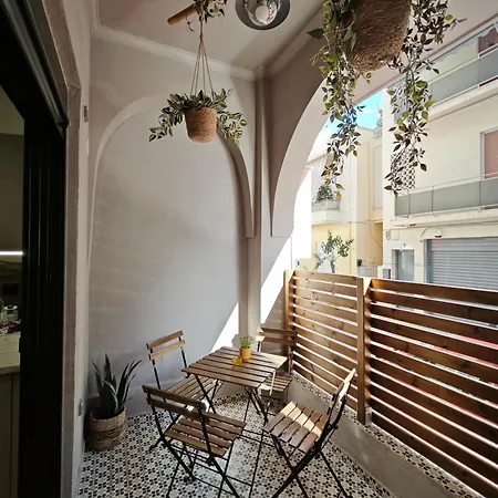 Caravin Wanderhome, 5 Min From Metro Nea Ionia Athens Exterior photo