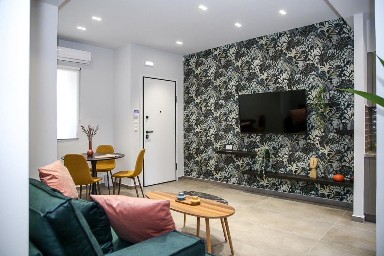 Caravin Wanderhome, 5 Min From Metro Nea Ionia Apartment