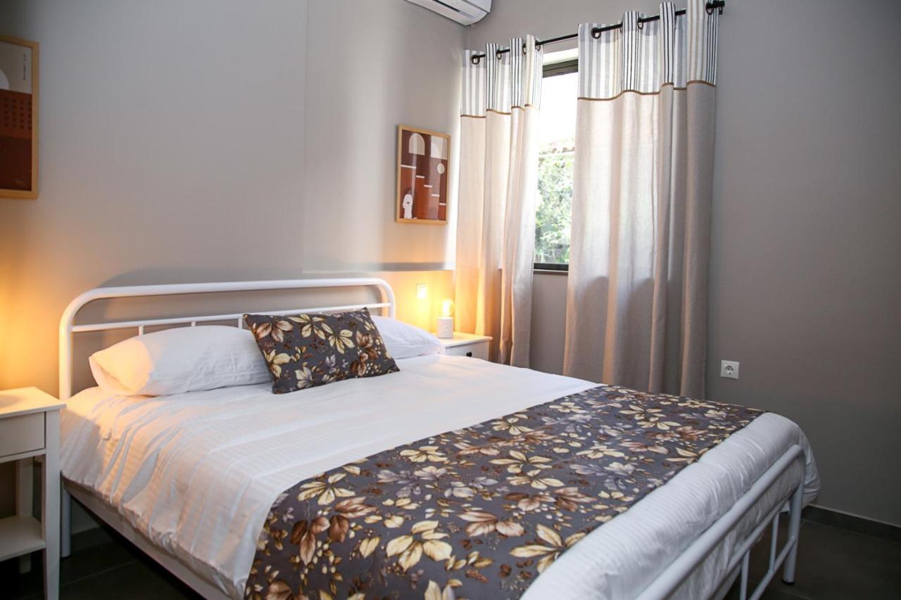 Caravin Wanderhome, 5 Min From Metro Nea Ionia Athens