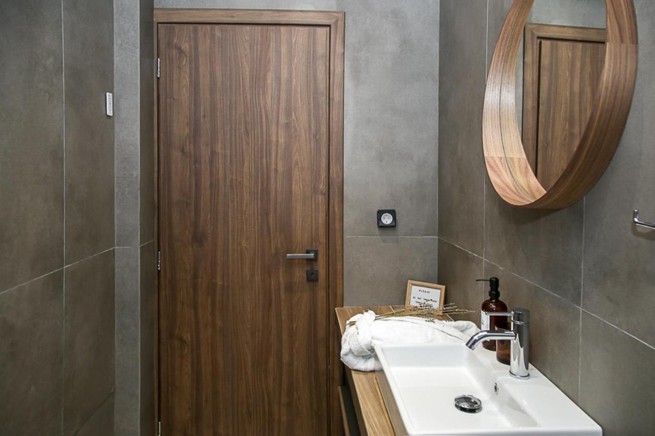 Apartment Caravin Wanderhome, 5 Min From Metro Nea Ionia Athens