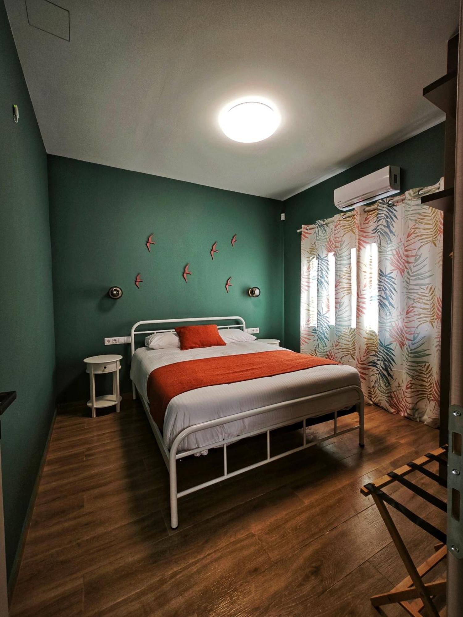 Apartment Caravin Wanderhome, 5 Min From Metro Nea Ionia Athens